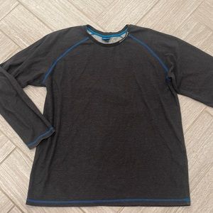 Men’s Bauer shirt